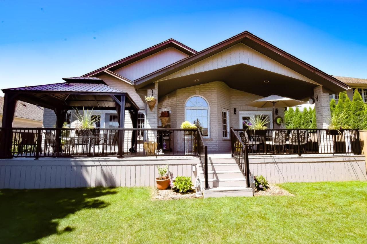 Niagara-on-the-Lake إقامة وإفطار بفندق جرايستون المظهر الخارجي الصورة
